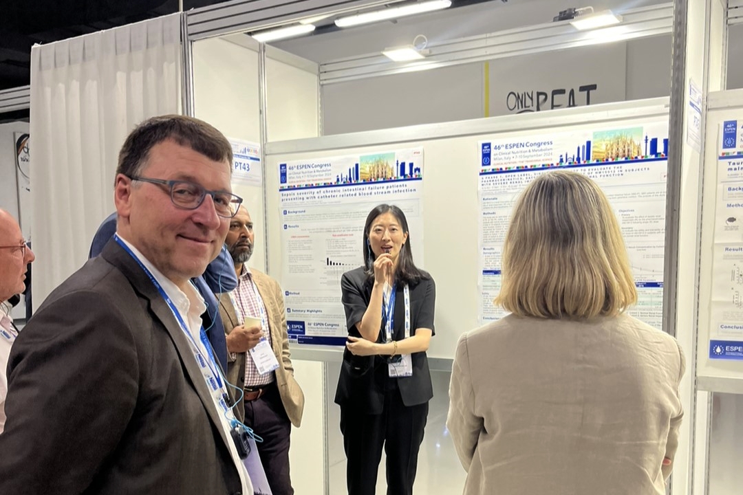 At the European Society of Clinical Nutrition and Metabolism (ESPEN) conference in Milan, Italy, this September, Moon Hee Lee, Head of General Medicine Clinical Team at Hanmi Pharmaceutical, presented Phase 1 pharmacokinetic data on sonefpeglutide, an investigational therapy for short bowel syndrome.